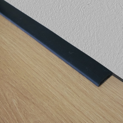 499 adhesive skirting laminate 